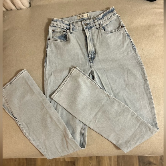 Abercrombie Curve love slim straight jeans - Picture 3 of 4